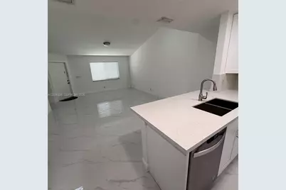 3349 NW 101st Ave, Sunrise, FL 33351 - Photo 11