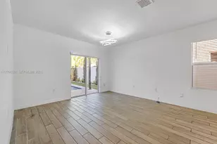 501 NE 6th Ct, Florida City, FL 33034 - Photo 17