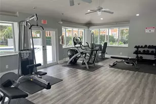 7235 NW 179th St, Hialeah, FL 33015 - Photo 41