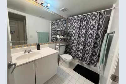 9645 NW 1st Ct #1-110, Pembroke Pines, FL 33024 - Photo 9