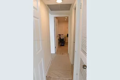 5555 Collins Ave #8K, Miami Beach, FL 33140 - Photo 19
