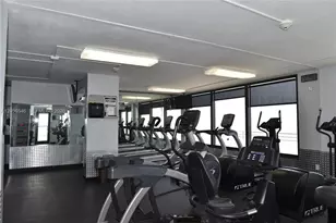 5555 Collins Ave, Miami Beach, FL 33140 - Photo 37
