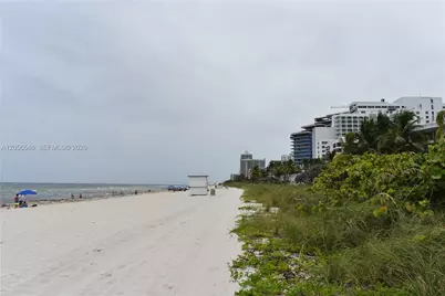 5555 Collins Ave #8K, Miami Beach, FL 33140 - Photo 47