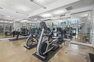 90 SW 3rd St, Miami, FL 33130 - Photo 25