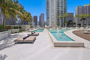 90 SW 3rd St, Miami, FL 33130 - Photo 21