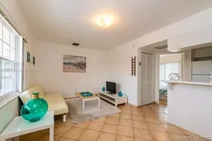345 Michigan Ave, Miami Beach, FL 33139 - Photo 1