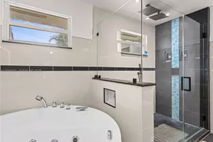 10251 NW 46th St, Doral, FL 33178 - Photo 21
