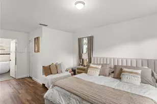 10251 NW 46th St, Doral, FL 33178 - Photo 19