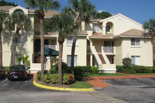 22304 Glenmoor Dr, West Palm Beach, FL 33409 - Photo 1