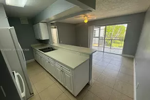 4519 Treehouse Ln, Tamarac, FL 33319 - Photo 3