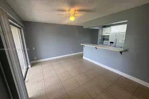 4519 Treehouse Ln, Tamarac, FL 33319 - Photo 5