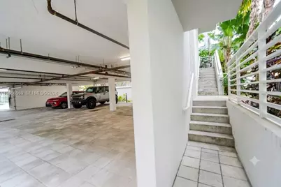 619 Meridian Ave #4, Miami Beach, FL 33139 - Photo 3