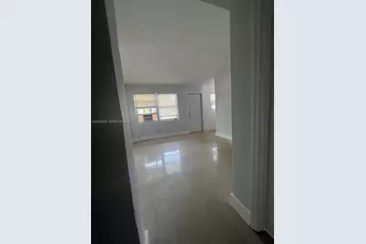 1281 NW 60th St #5, Miami, FL 33142 - Photo 11