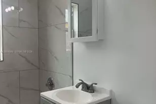 1281 NW 60th St, Miami, FL 33142 - Photo 19