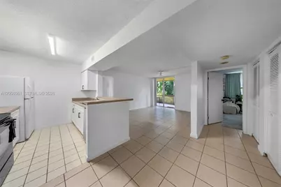 4025 W McNab Rd #E107, Pompano Beach, FL 33069 - Photo 23