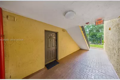 4025 W McNab Rd #E107, Pompano Beach, FL 33069 - Photo 11