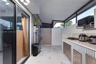 2275 SW 81st Ave, Davie, FL 33324 - Photo 35