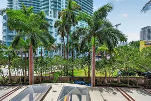 2000 N Bayshore Dr, Miami, FL 33137 - Photo 23