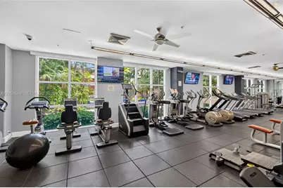 2000 N Bayshore Dr #306, Miami, FL 33137 - Photo 39