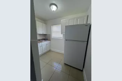 1281 NW 60th St #6, Miami, FL 33142 - Photo 9