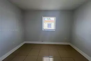 1281 NW 60th St, Miami, FL 33142 - Photo 13