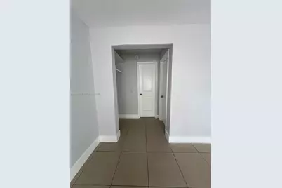 1281 NW 60th St #6, Miami, FL 33142 - Photo 5