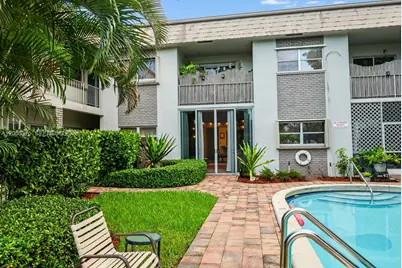 1541 NE 34th Ct #104, Oakland Park, FL 33334 - Photo 1