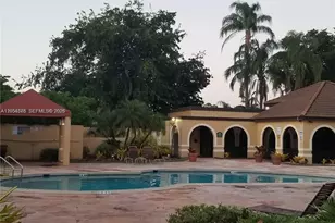 15650 SW 80th St, Miami, FL 33193 - Photo 5