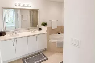 7918 Harbor Island Dr, North Bay Village, FL 33141 - Photo 15