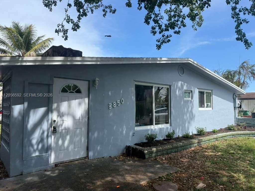 3850 SW 59th Terrace - 3850 SW 59th Terrace, Davie, FL 33314 Luxury Property | Jose Angel Pina