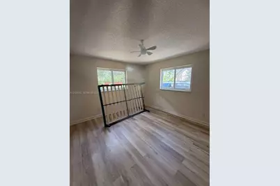 3850 SW 59th Ter, Davie, FL 33314 - Photo 3