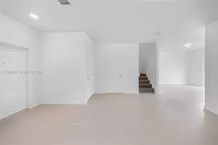 2567 SE 25th Dr, Homestead, FL 33035 - Photo 5