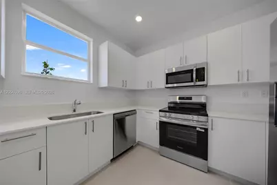 2567 SE 25th Dr #2567, Homestead, FL 33035 - Photo 15