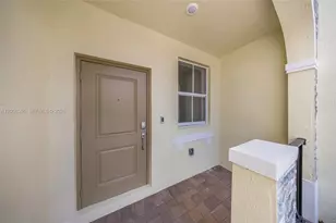2567 SE 25th Dr, Homestead, FL 33035 - Photo 3