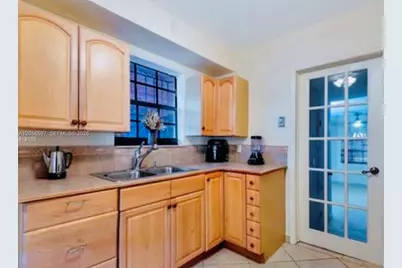 2424 SW 21st Ter, Miami, FL 33145 - Photo 23