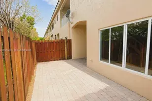 1690 SE 24th Ct, Homestead, FL 33035 - Photo 21
