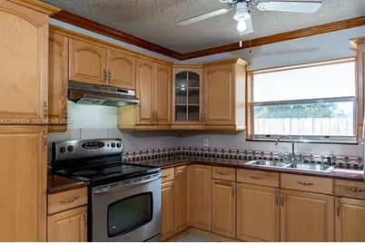 3438 SW 2nd St, Miami, FL 33135 - Photo 13