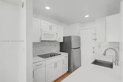 12590 NE 16th Ave #402, North Miami, FL 33161 - Photo 3