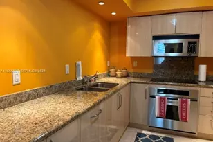 625 Biltmore Way, Coral Gables, FL 33134 - Photo 5