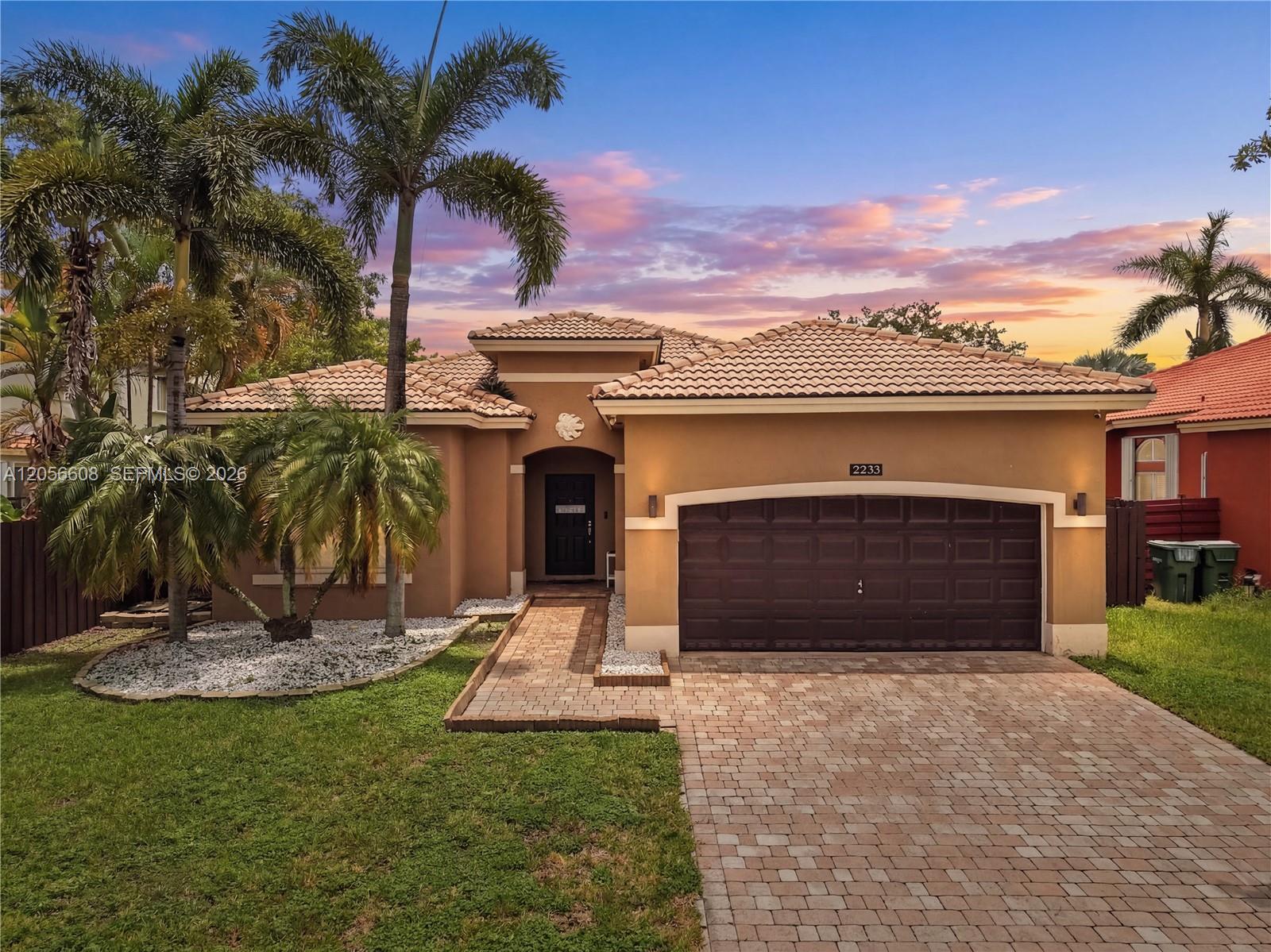 2233 SE 14th Cir - 2233 SE 14th Cir, Homestead, FL 33035 Luxury Property | Jose Angel Pina