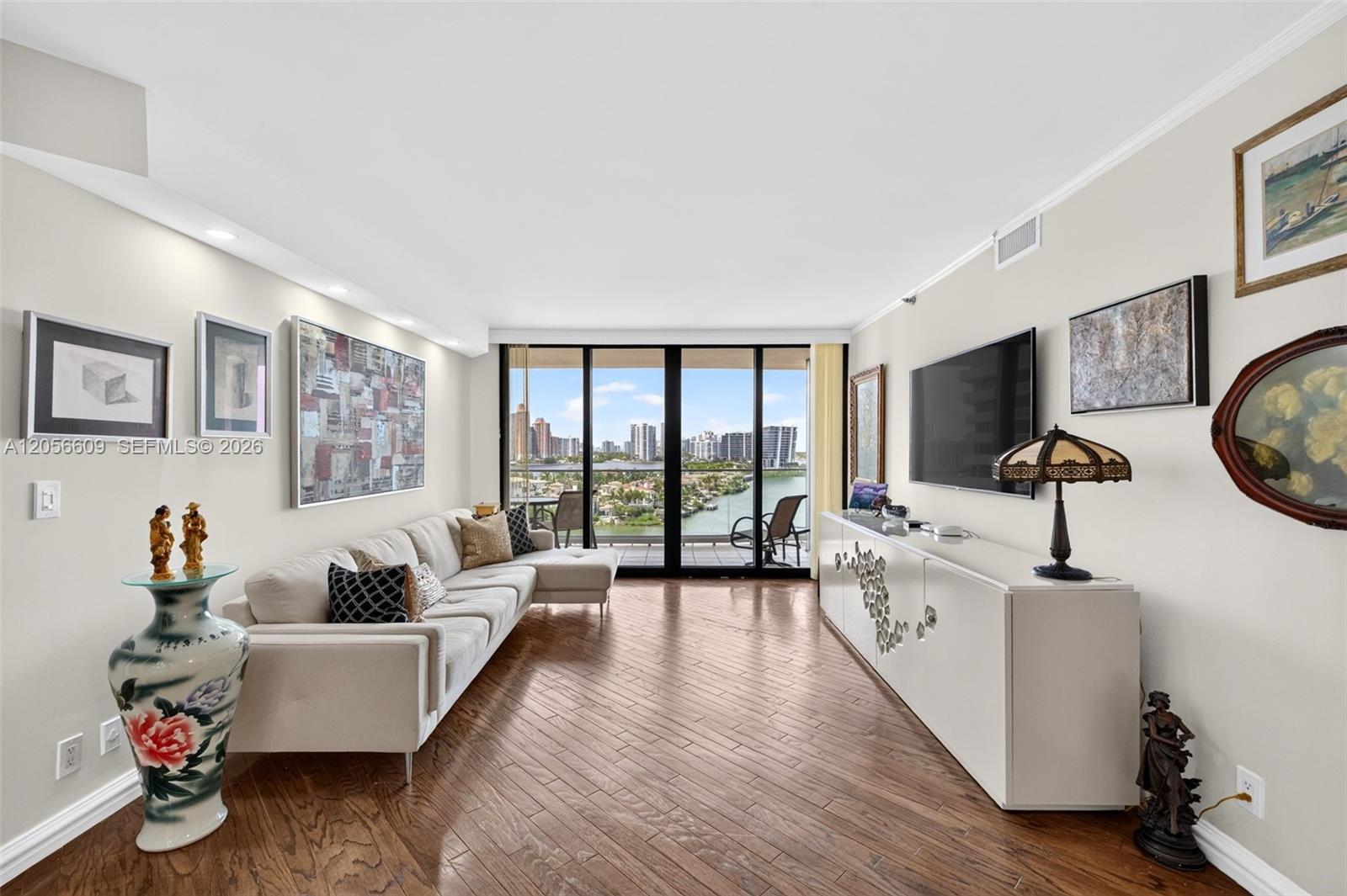 2800 Island Blvd #1005 - 2800 Island Blvd #1005, Aventura, FL 33160 Luxury Property | Jose Angel Pina