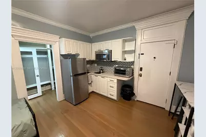 124 Mendoza Ave #2A, Coral Gables, FL 33134 - Photo 7