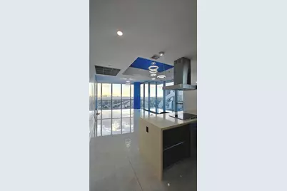1100 Biscayne Blvd #2106, Miami, FL 33132 - Photo 21