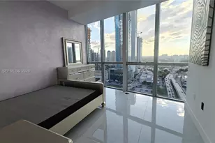 1100 Biscayne Blvd, Miami, FL 33132 - Photo 13