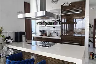 1100 Biscayne Blvd, Miami, FL 33132 - Photo 3