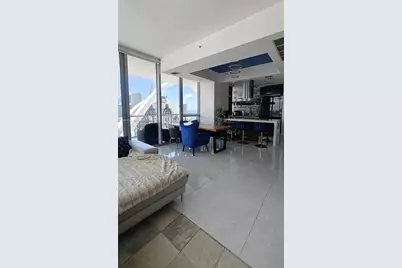1100 Biscayne Blvd #2106, Miami, FL 33132 - Photo 5
