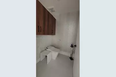 1100 Biscayne Blvd #2106, Miami, FL 33132 - Photo 19