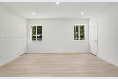 2500 Sunset Dr, Miami Beach, FL 33140 - Photo 23