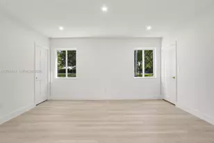 2500 Sunset Dr, Miami Beach, FL 33140 - Photo 23