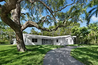 2500 Sunset Dr, Miami Beach, FL 33140 - Photo 5